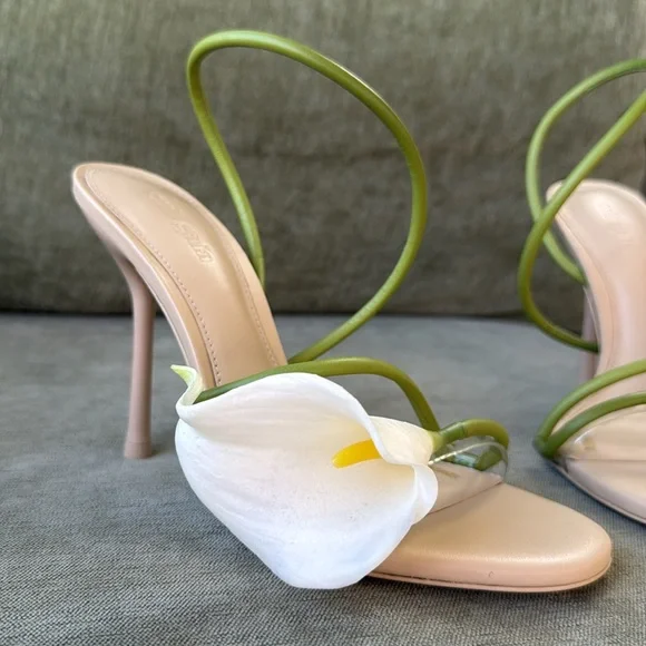 Cult Gaia Cassidy Heels Calla Lily Floral Statement Stiletto Sandal 37.5 - Picture 6 of 12